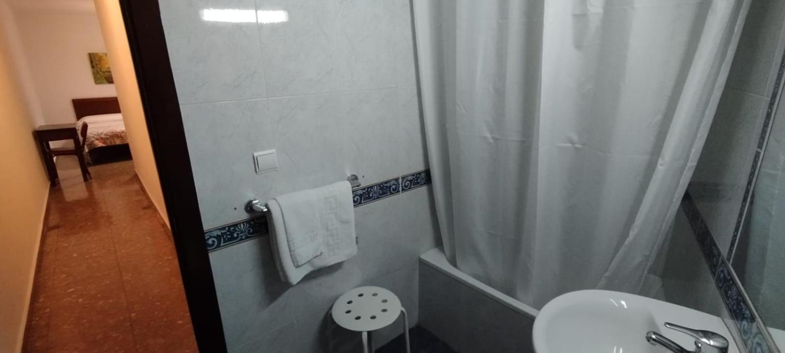 Hostal Ronda Kordoba Bagian luar foto